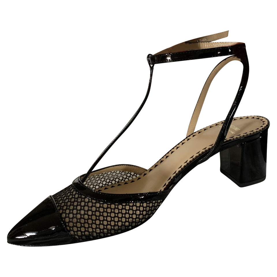 Moschino Cheap And Chic Sandales en Cuir verni en Noir