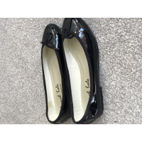 French Sole Slippers/Ballerinas in Black