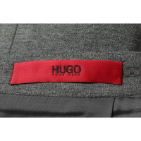 Hugo Boss Anzug aus Viskose in Grau
