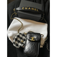 Chanel Handbag Patent leather in Black