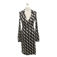 Diane Von Furstenberg Dress with graphic pattern