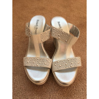 Russell & Bromley Wedges Leather in White