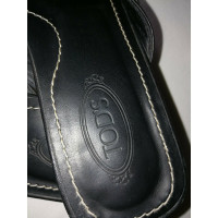 Tod's Sandals Leather in Black