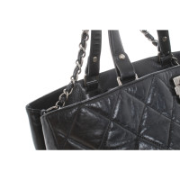 Chanel Boy Shopping Tote Leather in Black