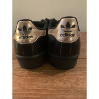 Adidas Sneakers in Zwart