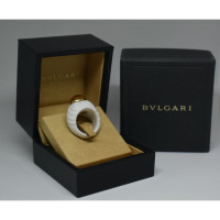 Bulgari Ring aus Gelbgold in Weiß