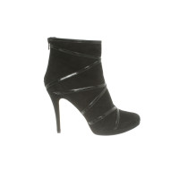 Guido Maria Kretschmer Ankle boots Suede in Black