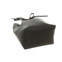 Mansur Gavriel Bordo Mini Bucket Bag aus Leder in Schwarz
