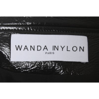 Wanda Nylon Jas/Mantel in Zwart