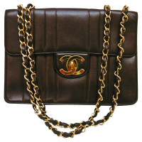 Chanel Flap Bag in marrone