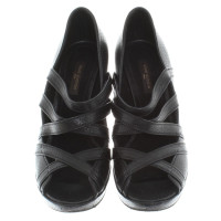 Louis Vuitton Sandals in zwart