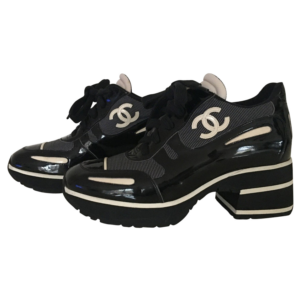 Chanel Sneakers - Buy Second hand Chanel Sneakers for €389.00