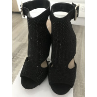 Kurt Geiger Sandalen aus Wildleder in Schwarz