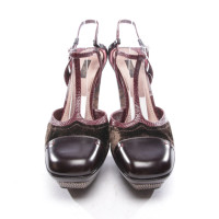 Louis Vuitton Pumps/Peeptoes Leer in Bordeaux