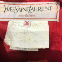 Yves Saint Laurent Veste/Manteau en Laine en Rouge