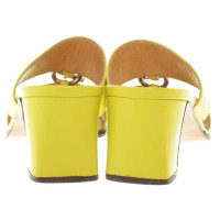 Hermès Sandales en jaune fluo