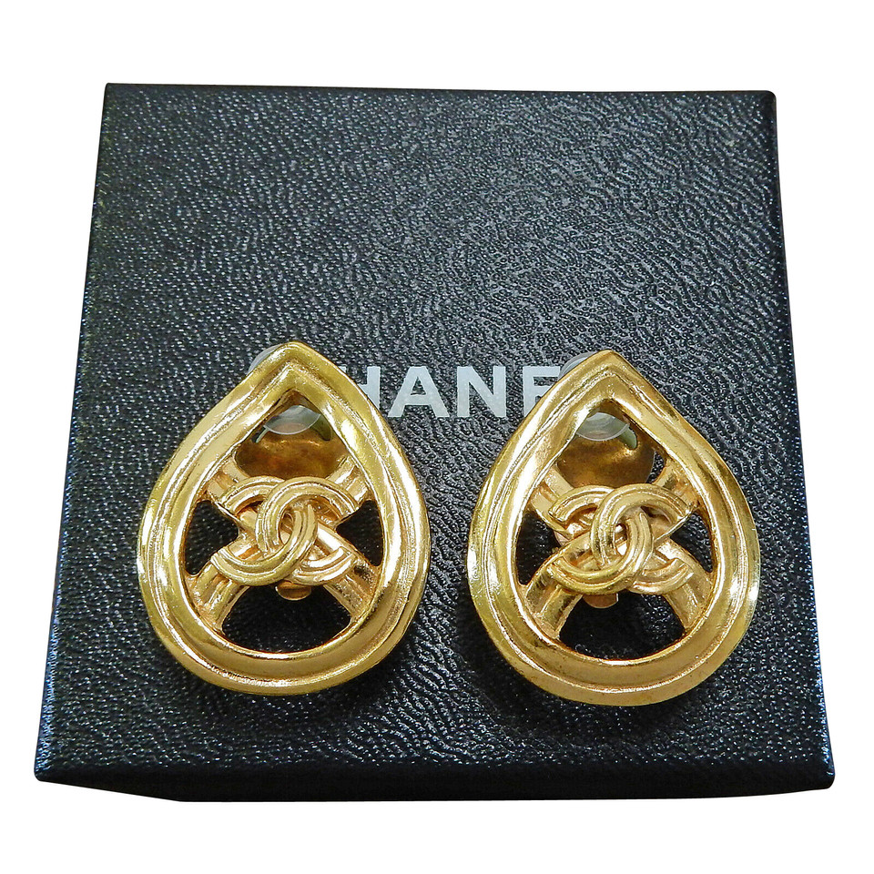 Chanel Earring Gilded in Gold