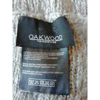 Oakwood Scarf/Shawl in Grey