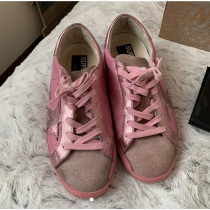 Golden Goose Sneakers aus Leder in Rosa / Pink