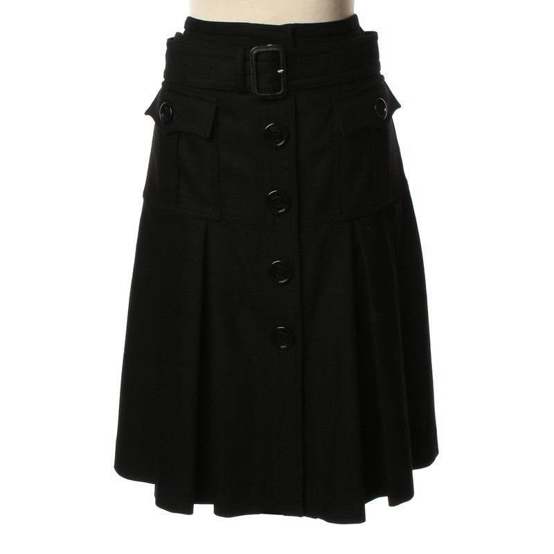 Burberry skirt in black