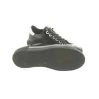 Vic Matie Sneakers Lakleer in Zwart