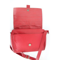 Gianni Versace Shoulder bag Leather in Red