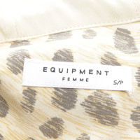 Equipment Jacket/Coat Silk in Beige
