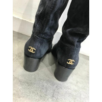 Chanel Boots Suede in Blue