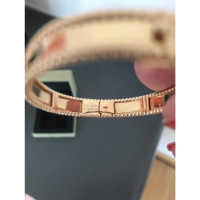 Van Cleef & Arpels Bracelet/Wristband Red gold in Gold
