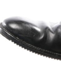Unützer Stiefel aus Leder in Schwarz