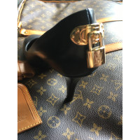 Louis Vuitton Pumps/Peeptoes Leather in Black