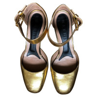 Marni Sandals Leather in Gold