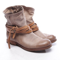 A.S.98 Stiefeletten aus Leder in Beige