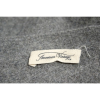 American Vintage Scarf/Shawl in Grey