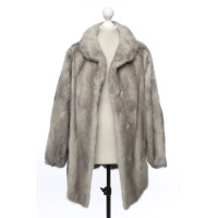 Saga Mink Jacke/Mantel aus Pelz in Grau