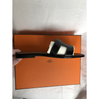Hermès Oran aus Leder in Schwarz