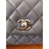 Chanel Coco Handle Bag Leer in Grijs
