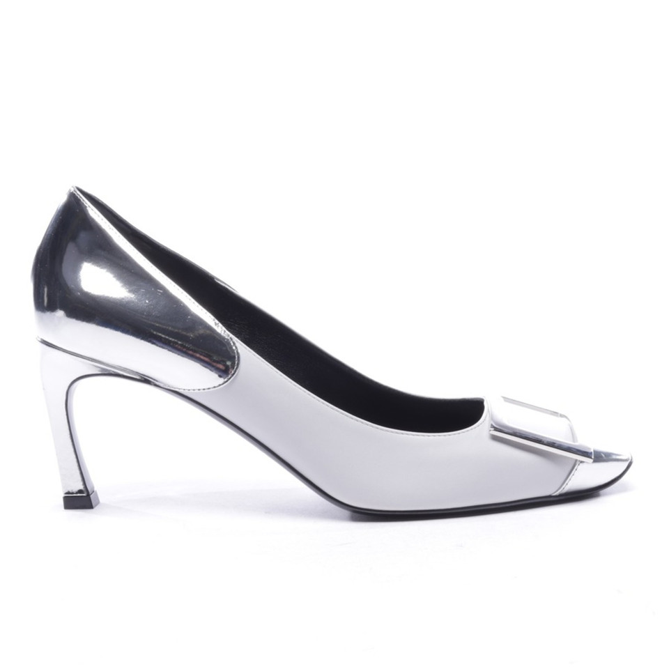 Roger Vivier Pumps/Peeptoes aus Leder in Grau