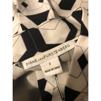 Diane Von Furstenberg Kleid aus Seide