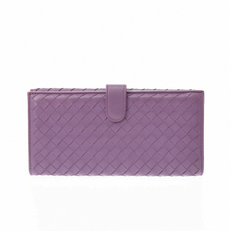 Bottega Veneta Tasje/Portemonnee Leer in Violet