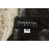 Patrizia Pepe Jacket/Coat Leather in Brown