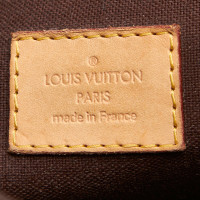 Louis Vuitton Menilmontant Canvas in Bruin