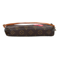 Louis Vuitton Pochette Accessoires in Brown