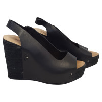 See By Chloé Wedges in Schwarz