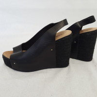 See By Chloé Wedges in Schwarz