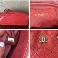 Chanel Shopping Tote en Cuir en Rouge