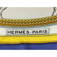 Hermès Carré 90x90 en Soie en Bleu