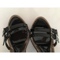 Gianni Bravo Sandals Patent leather in Black
