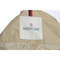 Moncler Jacke/Mantel in Beige