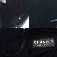 Chanel Handtasche aus Canvas in Schwarz